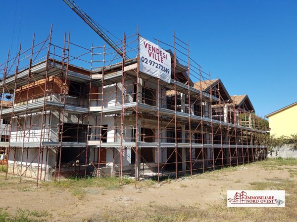 casa indipendente in vendita ad Abbiategrasso in zona Castelletto
