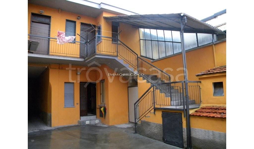 casa indipendente in vendita ad Abbiategrasso
