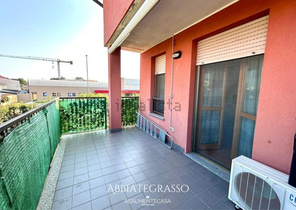 appartamento in vendita ad Abbiategrasso in zona Castelletto