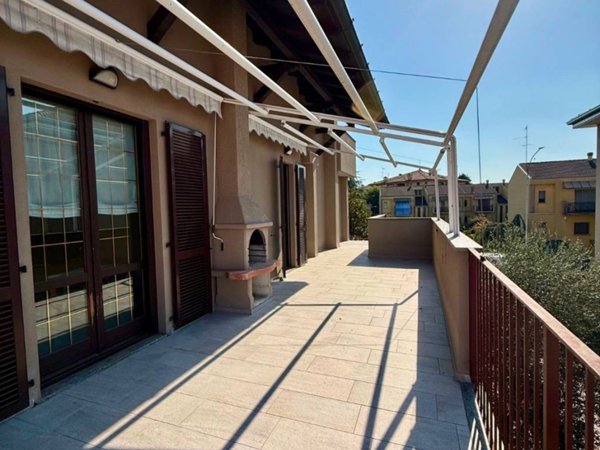 casa indipendente in vendita ad Abbiategrasso
