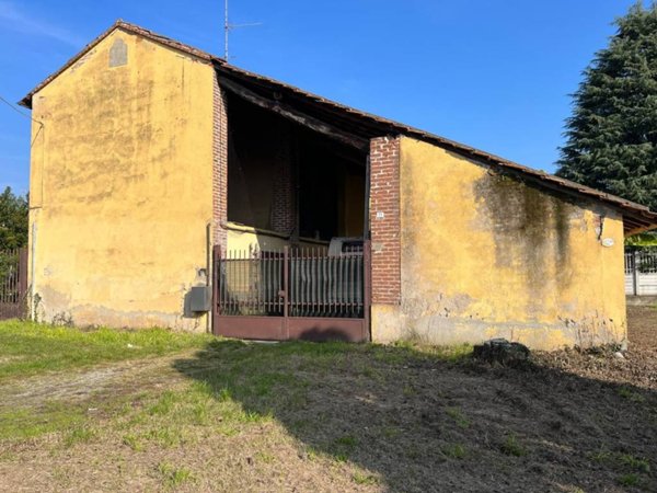 appartamento in vendita ad Abbiategrasso in zona Castelletto