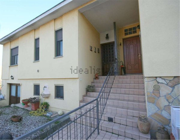 casa indipendente in vendita ad Abbiategrasso