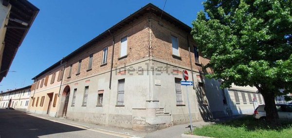 casa indipendente in vendita ad Albairate