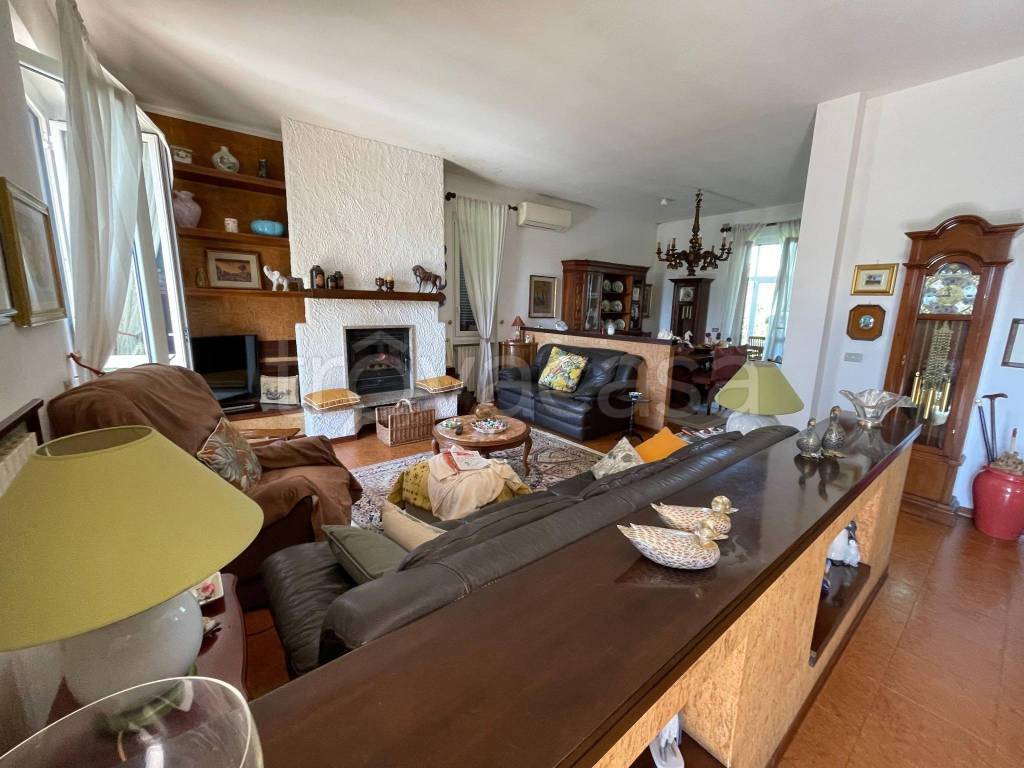 casa indipendente in vendita ad Albairate