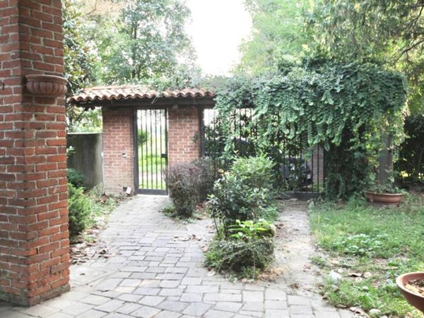 casa indipendente in vendita ad Albairate