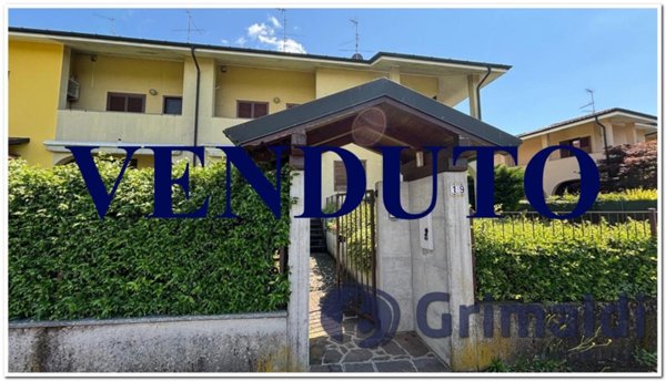 casa indipendente in vendita ad Albairate