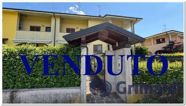 casa indipendente in vendita ad Albairate