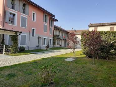 casa indipendente in vendita ad Albairate