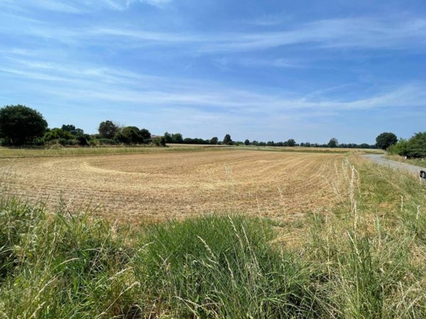 terreno edificabile in vendita ad Albairate