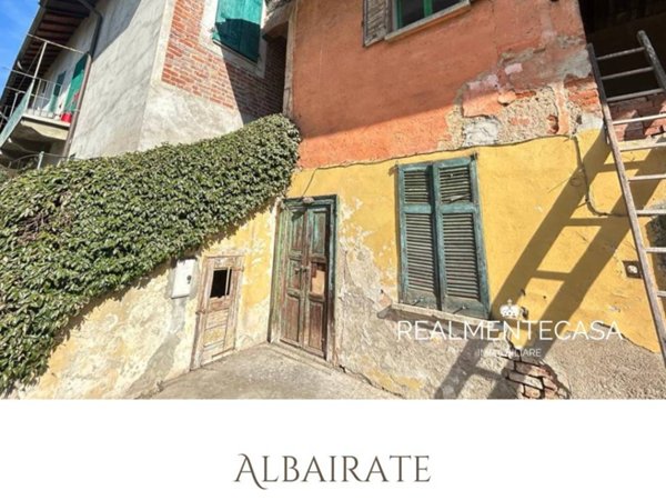 casa indipendente in vendita ad Albairate