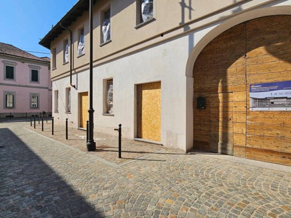 appartamento in vendita ad Albairate in zona Riazzolo