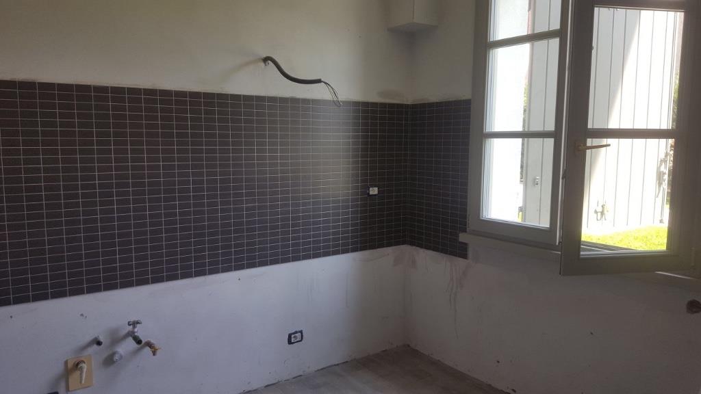 appartamento in vendita ad Albairate in zona Riazzolo