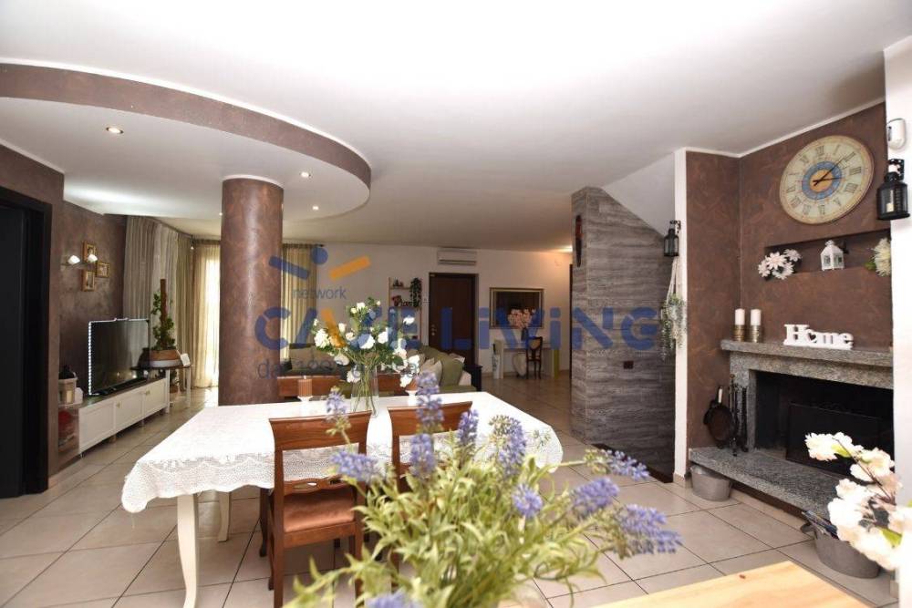 casa indipendente in vendita ad Albairate