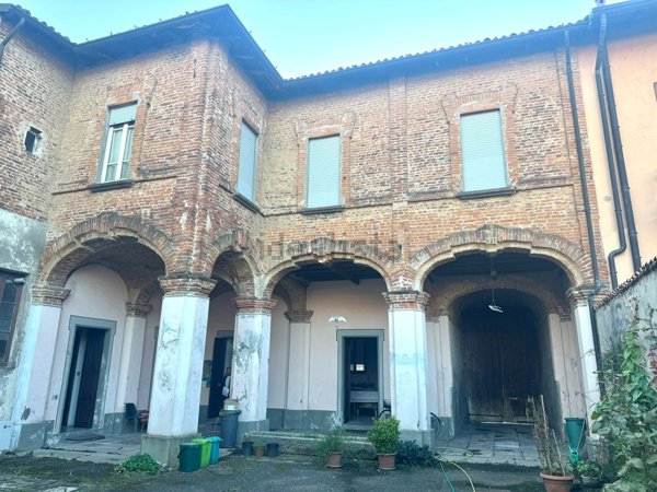 appartamento in vendita ad Albairate