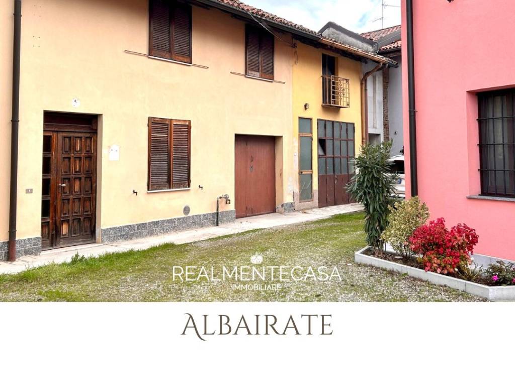 casa indipendente in vendita ad Albairate
