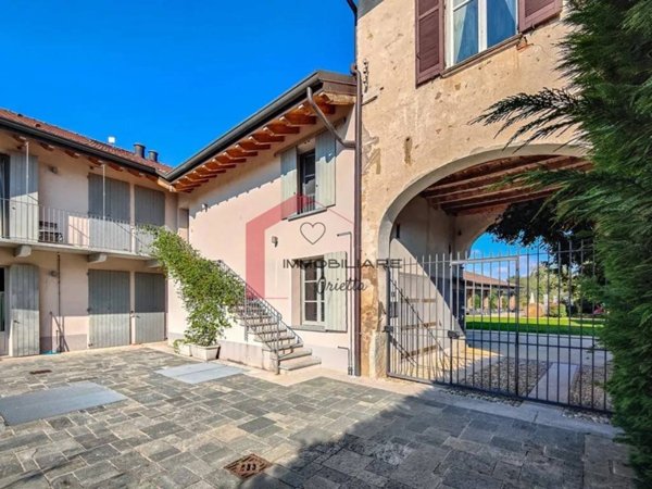 appartamento in vendita ad Albairate