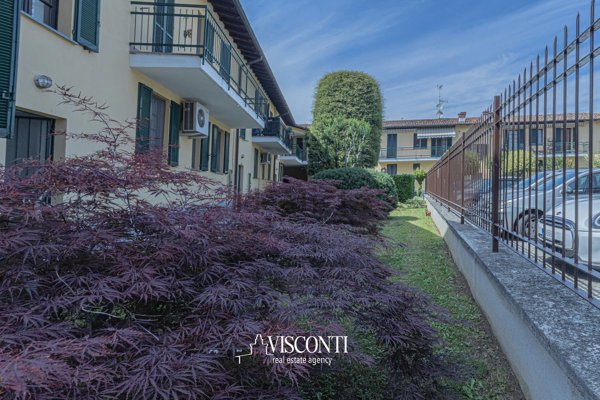 appartamento in vendita ad Albairate in zona Riazzolo