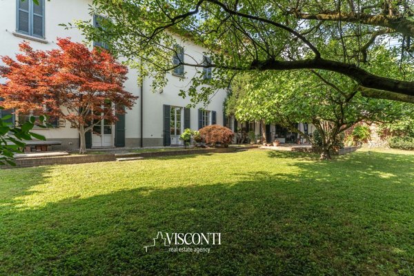 casa indipendente in vendita ad Albairate in zona Riazzolo