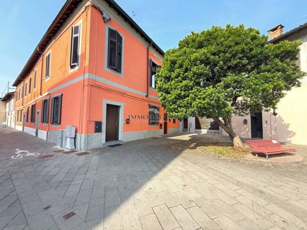 attico in vendita ad Albairate in zona Riazzolo