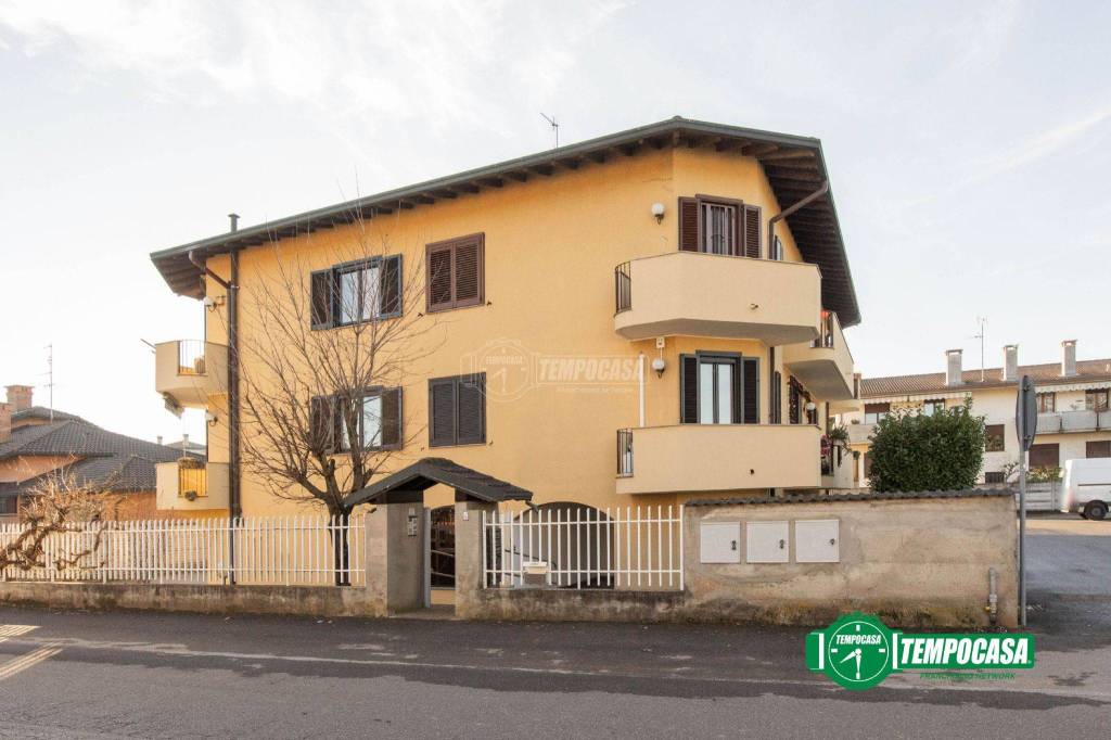ufficio in vendita ad Arconate