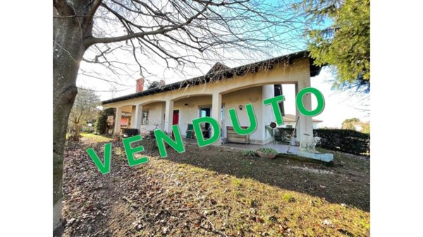 casa indipendente in vendita ad Arconate