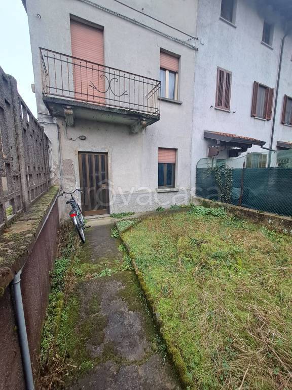 casa indipendente in vendita ad Arconate