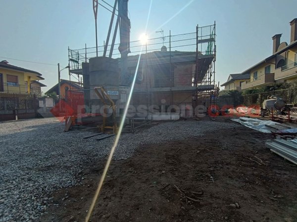 casa indipendente in vendita ad Arconate