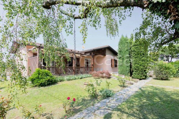 casa indipendente in vendita ad Arconate