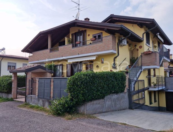 casa indipendente in vendita ad Arconate