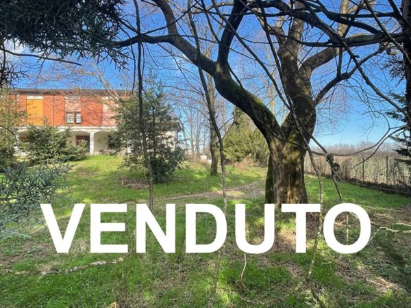 casa indipendente in vendita ad Arconate