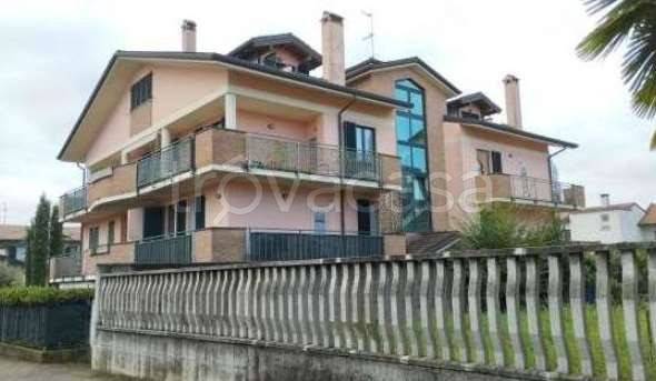 appartamento in vendita ad Arconate