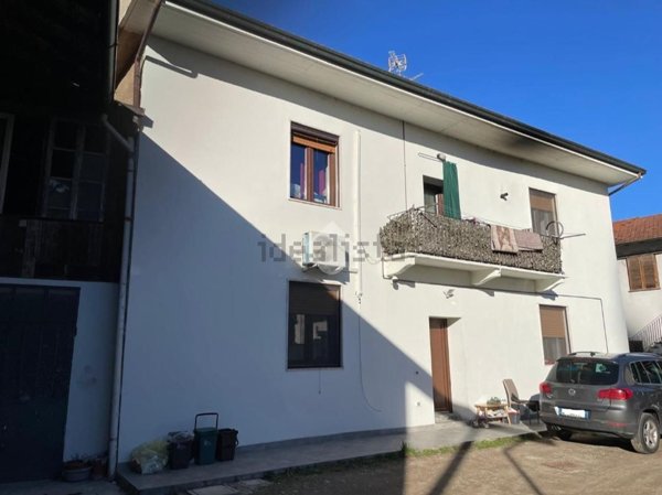 casa semindipendente in vendita ad Arconate