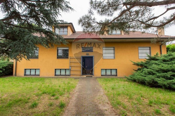 casa indipendente in vendita ad Arconate