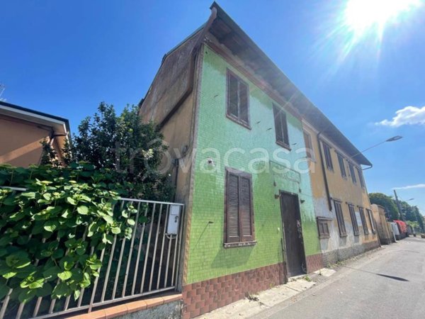 casa indipendente in vendita ad Arconate
