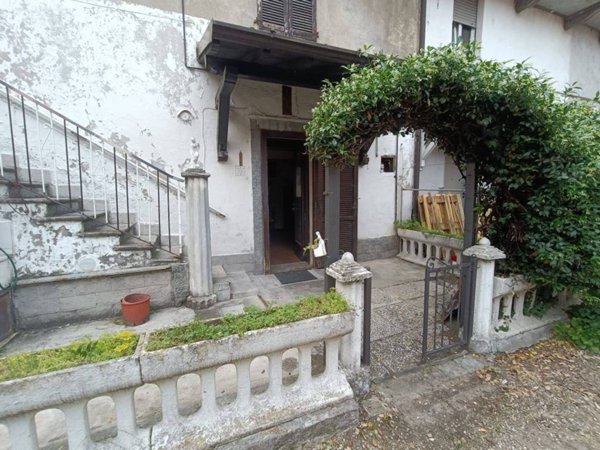 casa indipendente in vendita ad Arconate
