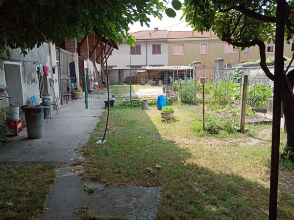 appartamento in vendita ad Arconate