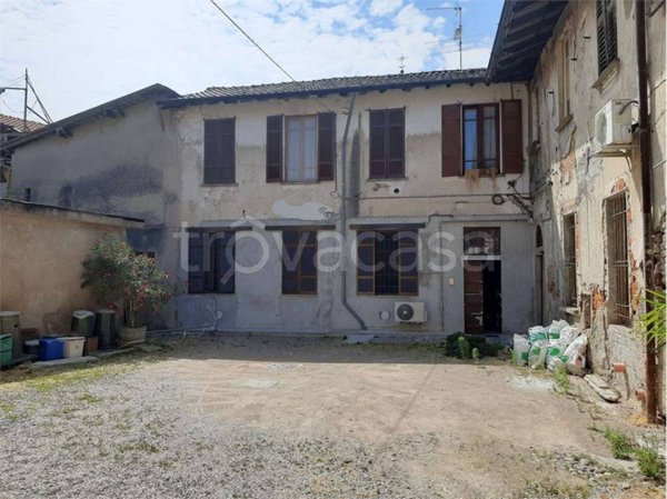 appartamento in vendita ad Arconate