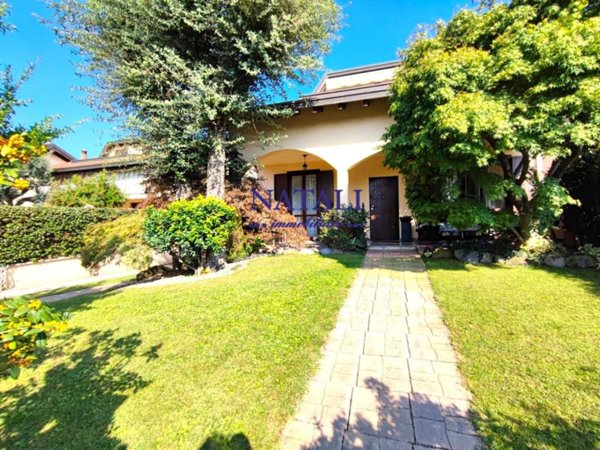 casa indipendente in vendita ad Arconate