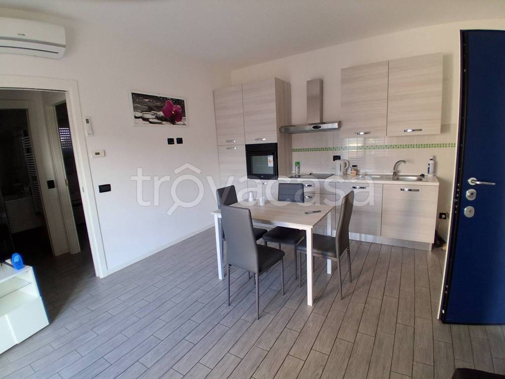 appartamento in vendita ad Arconate