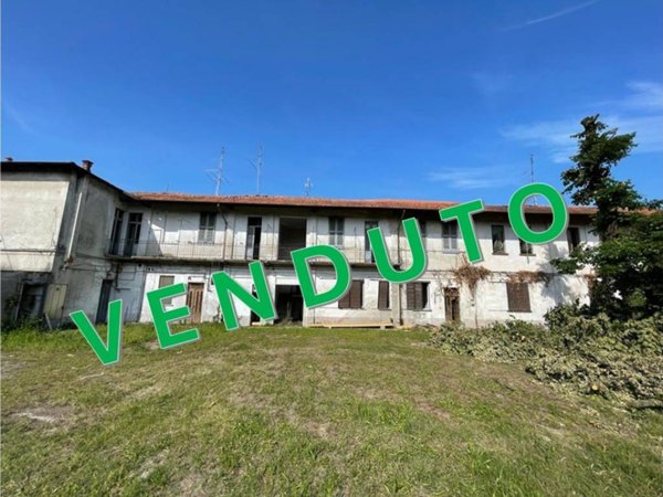 casa indipendente in vendita ad Arconate