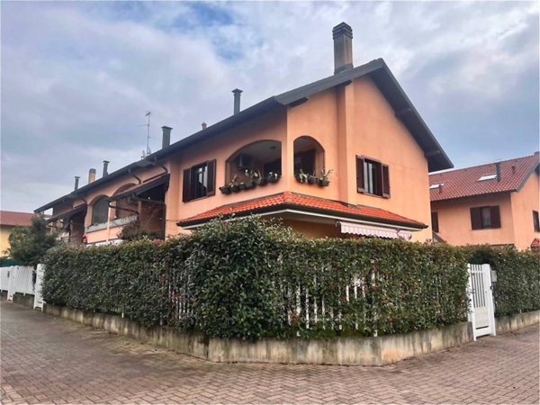 appartamento in vendita ad Arconate