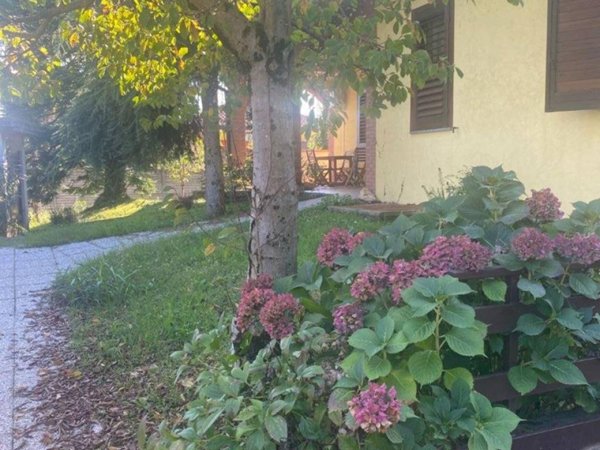 casa indipendente in vendita ad Arconate