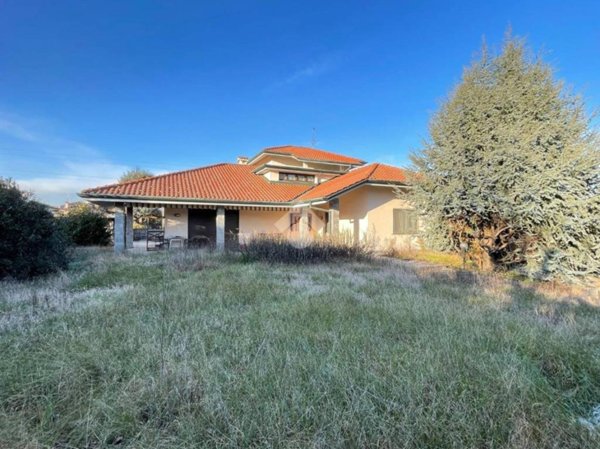 casa indipendente in vendita ad Arconate