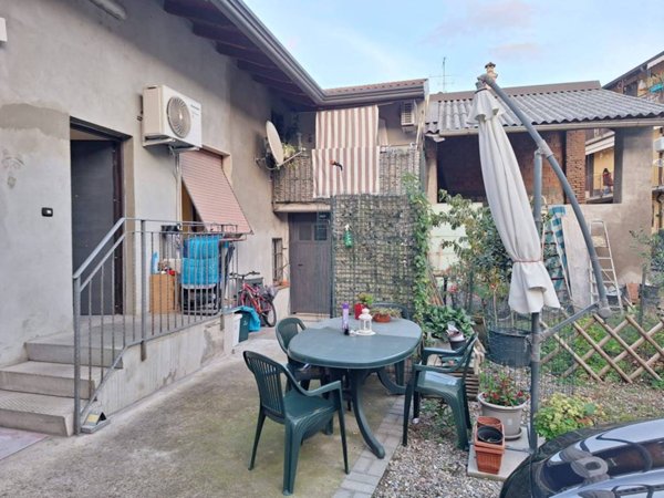 casa indipendente in vendita ad Arconate