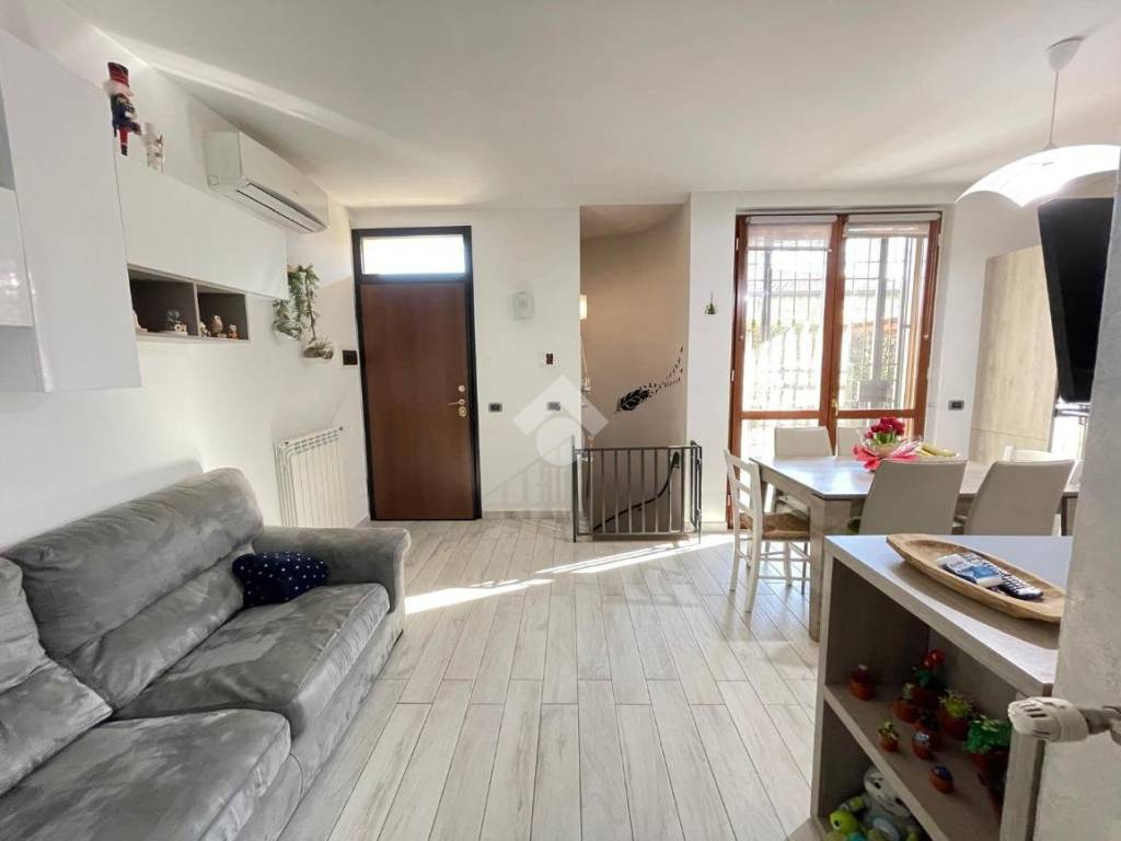 appartamento in vendita ad Arconate