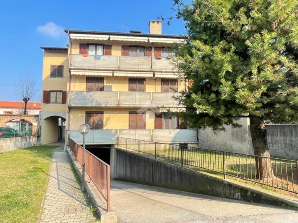 appartamento in vendita ad Arconate