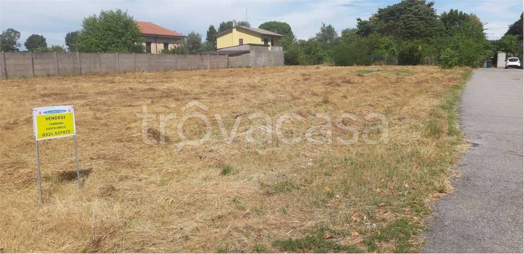 terreno edificabile in vendita ad Arconate