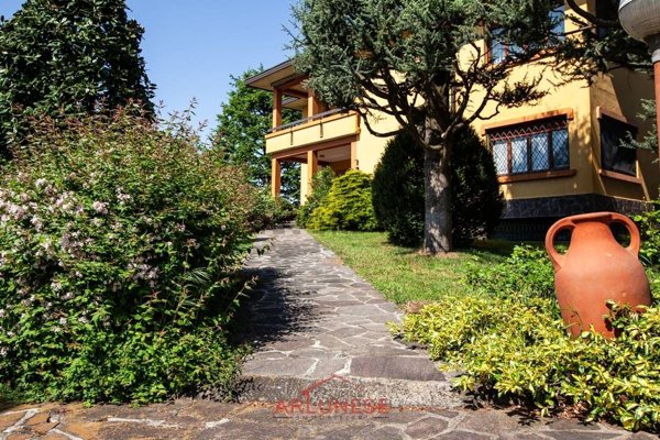 casa indipendente in vendita ad Arconate