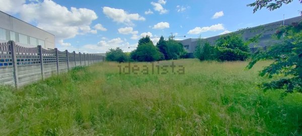 terreno edificabile in vendita ad Arconate