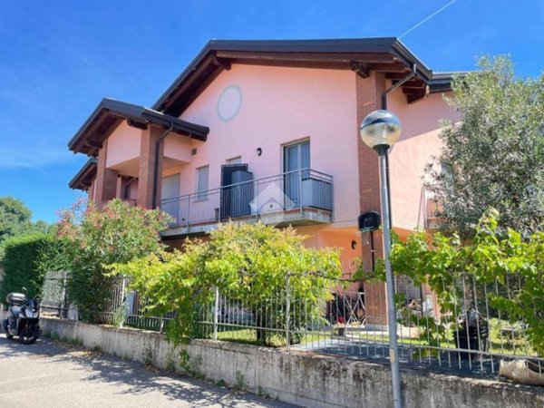 appartamento in vendita ad Arconate